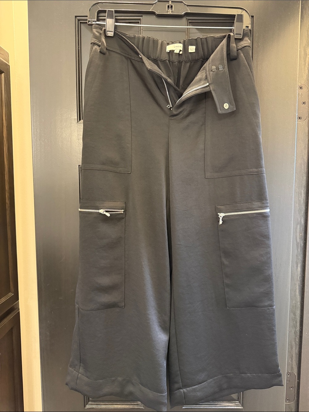 Women’s Vince  Black Wide-Leg Cargo satin